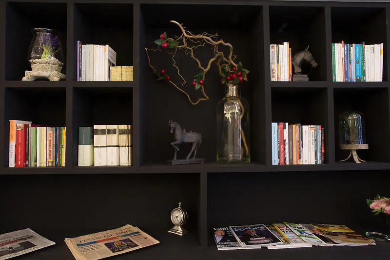Mood Design Suites Istanbul Hotel