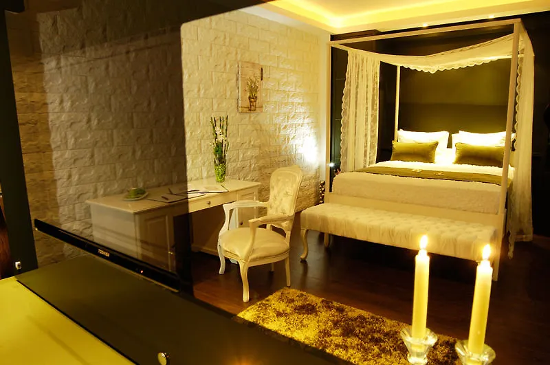 Mood Design Suites Istanbul Hotel