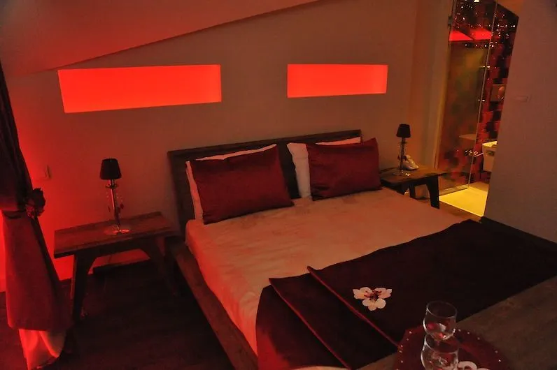 Mood Design Suites Istanbul Hotel
