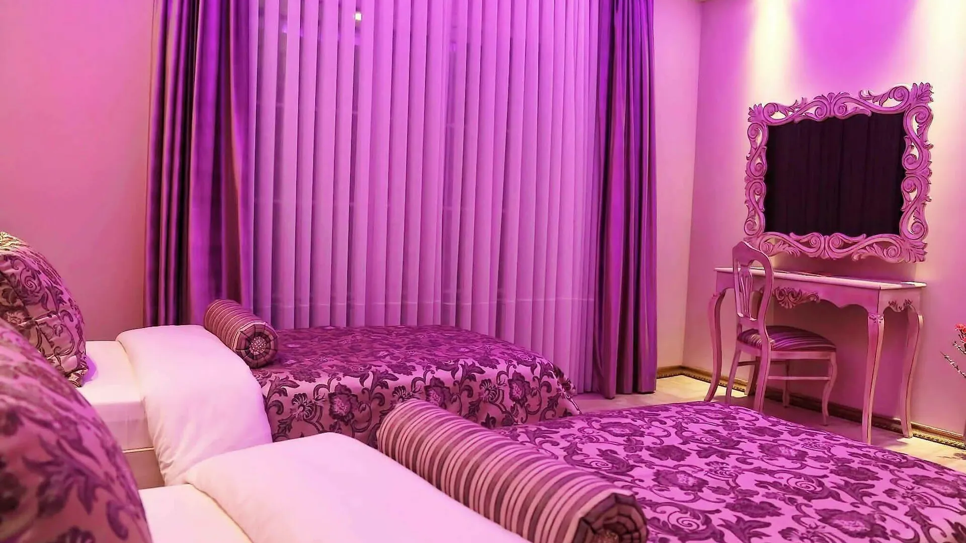 Mood Design Suites Istanbul 4*,